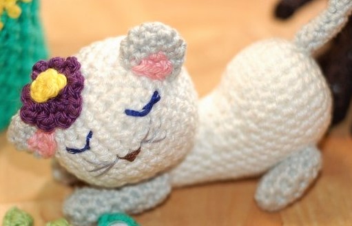 Tutos et modèles pour faire un chat au crochet