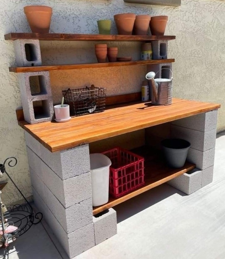 Idées pour faire une table à rempoter en récup !