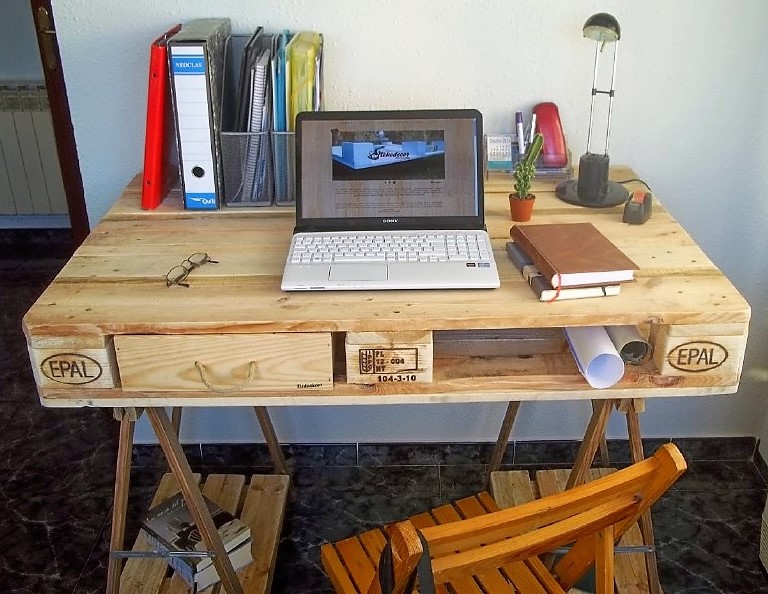 Faire un bureau en bois de palette, des modèles Page 2