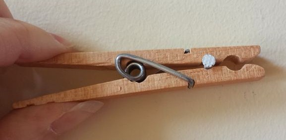 Astuces pour planter facilement clous et pointes Astuces pour planter facilement clous et pointes