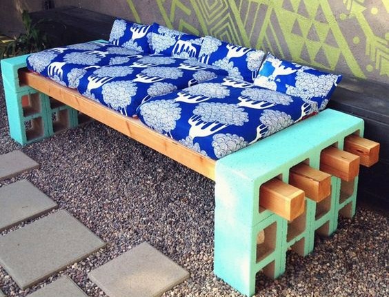 Quoi faire avec des parpaings, idées déco et bricolage