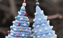 Modèles Petits sapins de Noël à faire au crochet