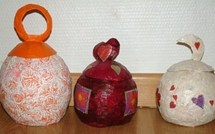 Faire un paquet cadeau de forme ronde !