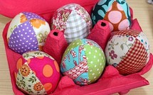 Faire des oeufs de Pâques en tissu